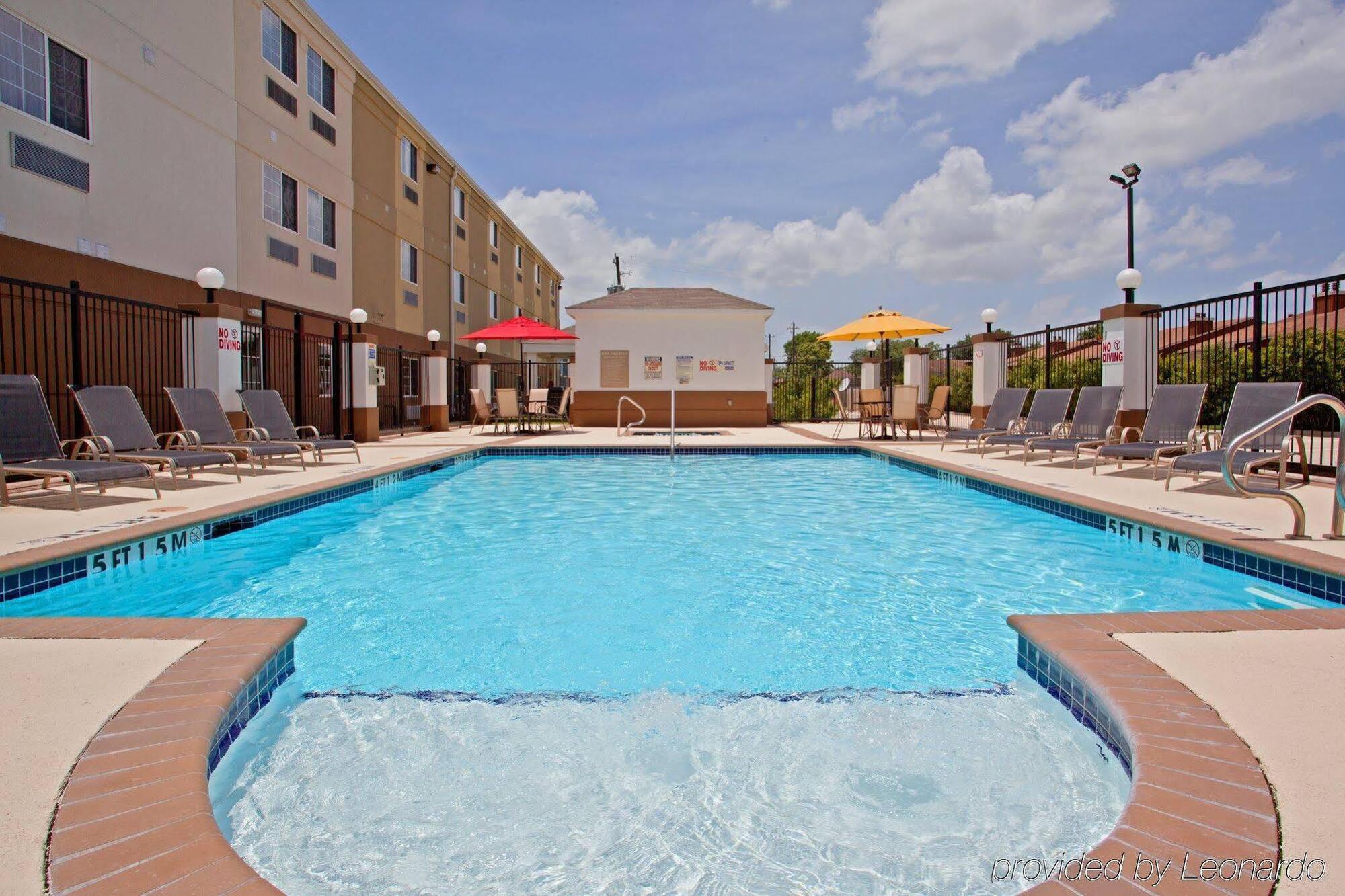 Candlewood Suites Houston Westchase - Westheimer, An Ihg Hotel Dış mekan fotoğraf